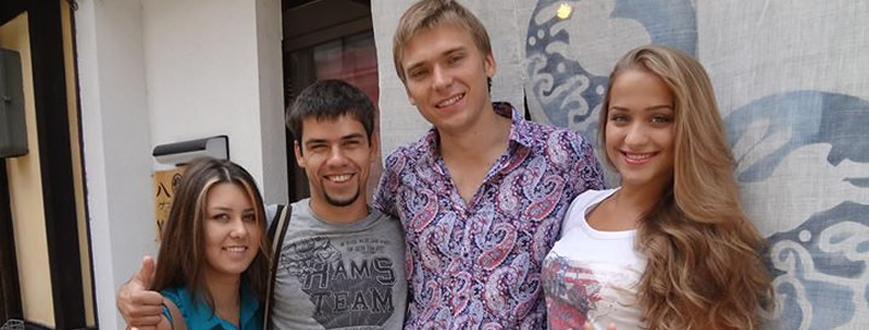 ゲストハウス八幡へおこしやす。